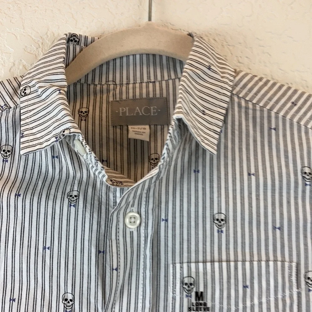 *Children’s Place New White Pinstriped Skull Medium Button Down Shirt C78